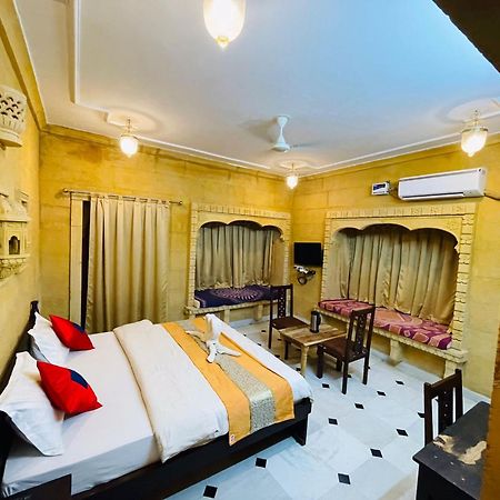 Golden Marigold Hotel Jaisalmer Exterior foto