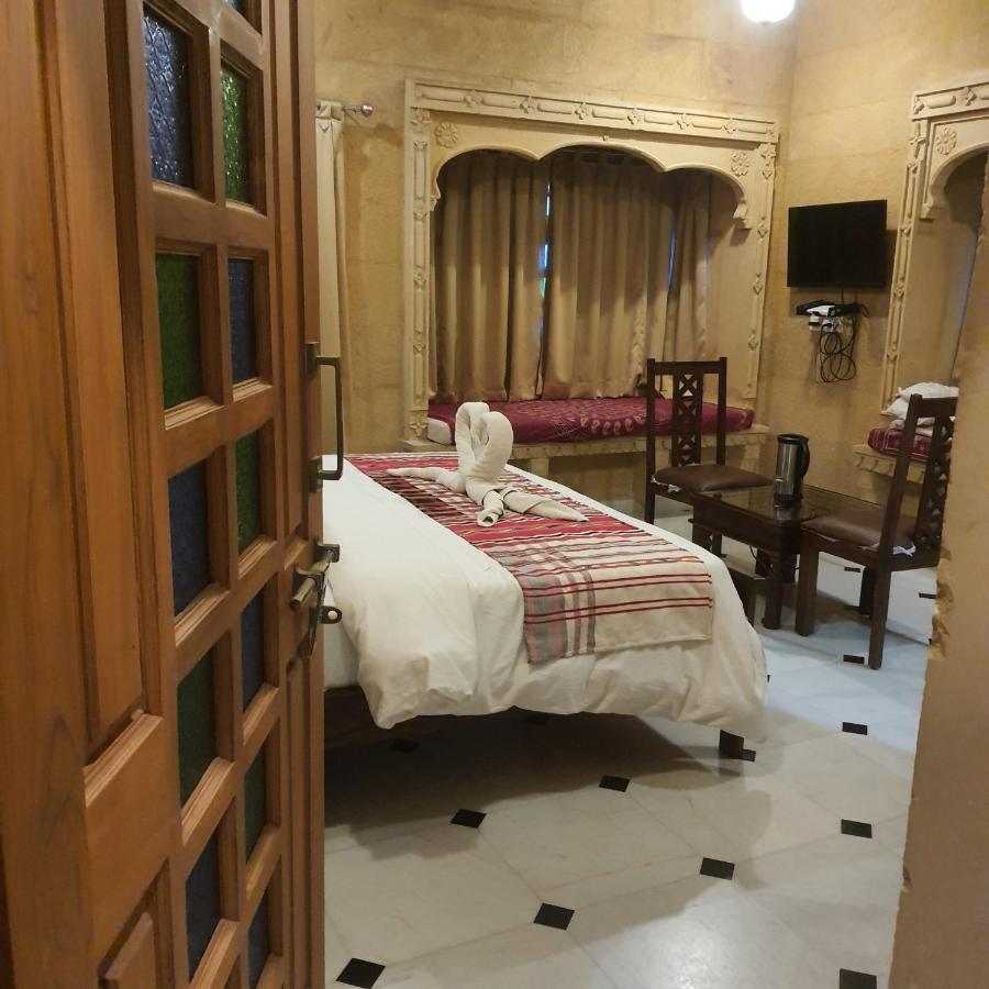 Golden Marigold Hotel Jaisalmer Exterior foto