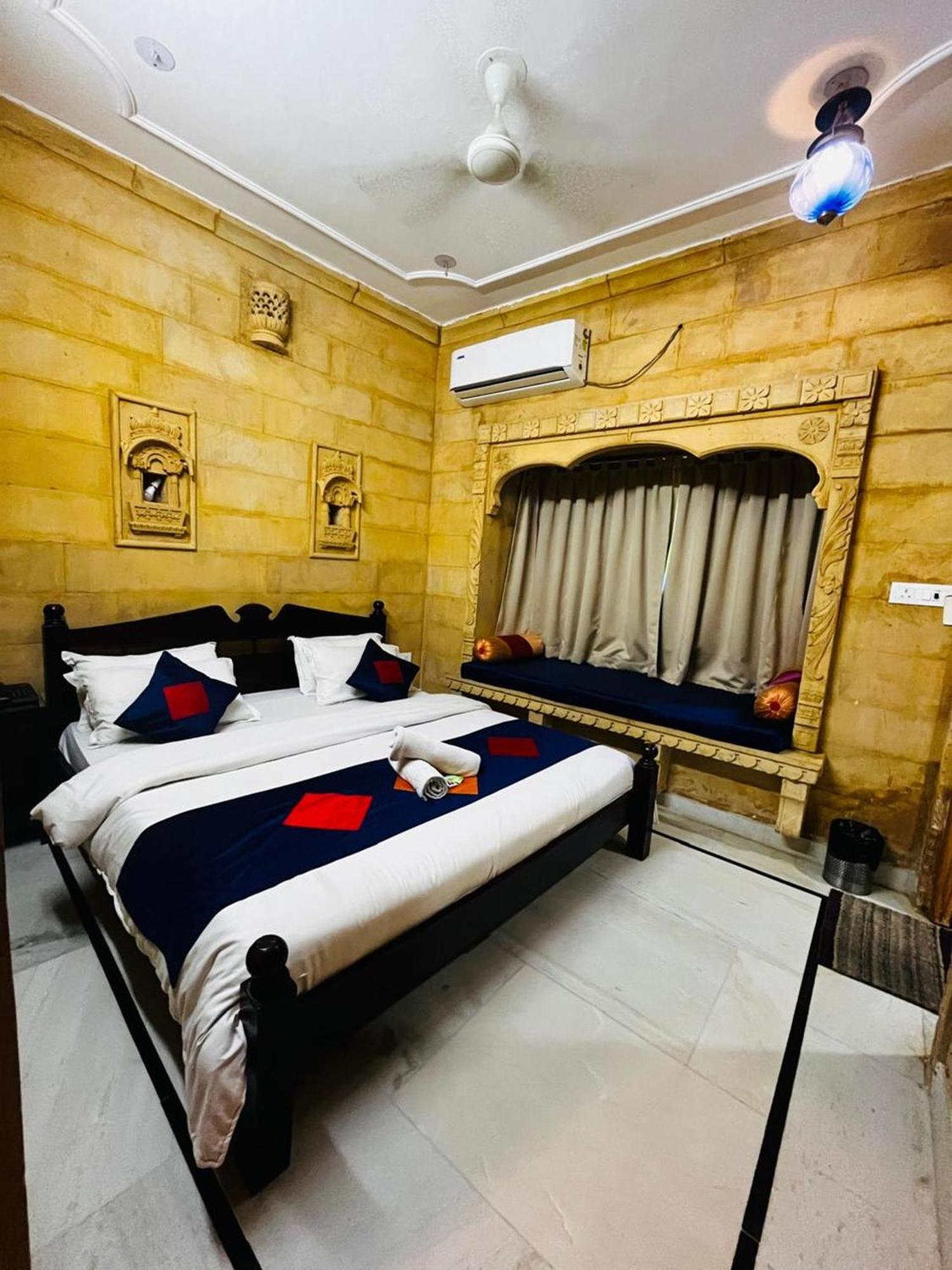 Golden Marigold Hotel Jaisalmer Exterior foto
